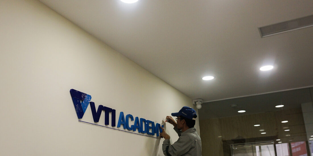 Thi công văn phòng Đà Nẵng VTI Academy